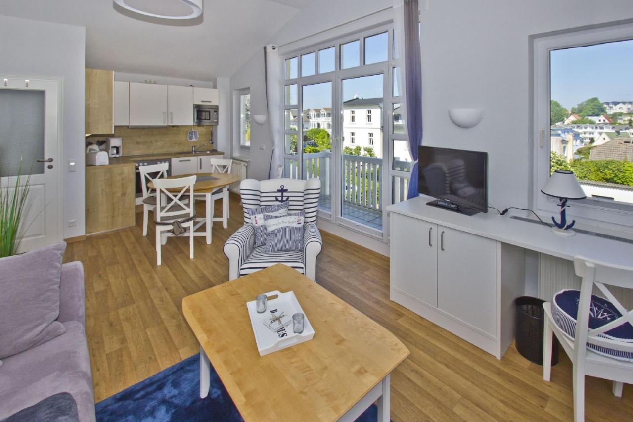 Mit Meerblick Und Balkon, Gratis Nutzung Vom Ahoi Erlebnisbad Und Sauna In Sellin - Meeresblick Fewo 48 Goehren  Exterior foto